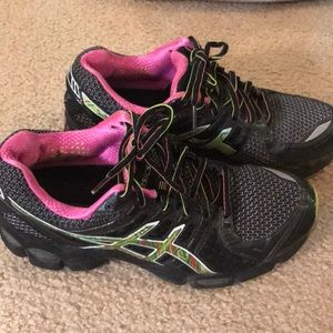 ASICS gel-nimbus shoes